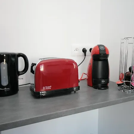 Comme A La Maison - Bellevue Apartment