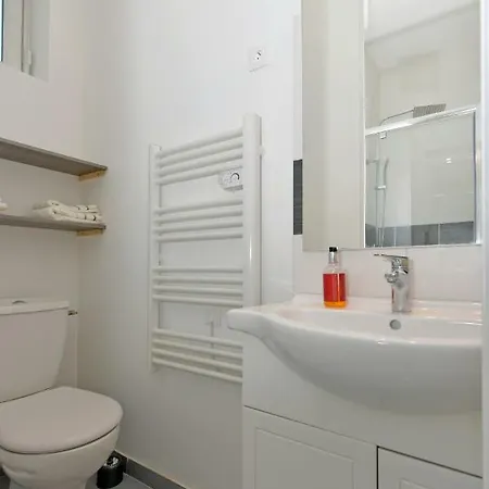 Comme A La Maison - Bellevue *